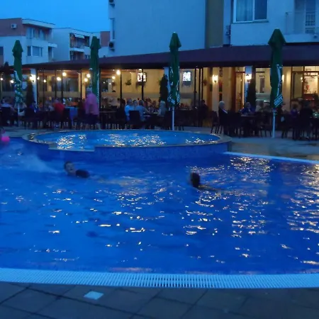 Private In Nessebar Club Sunny Apartment